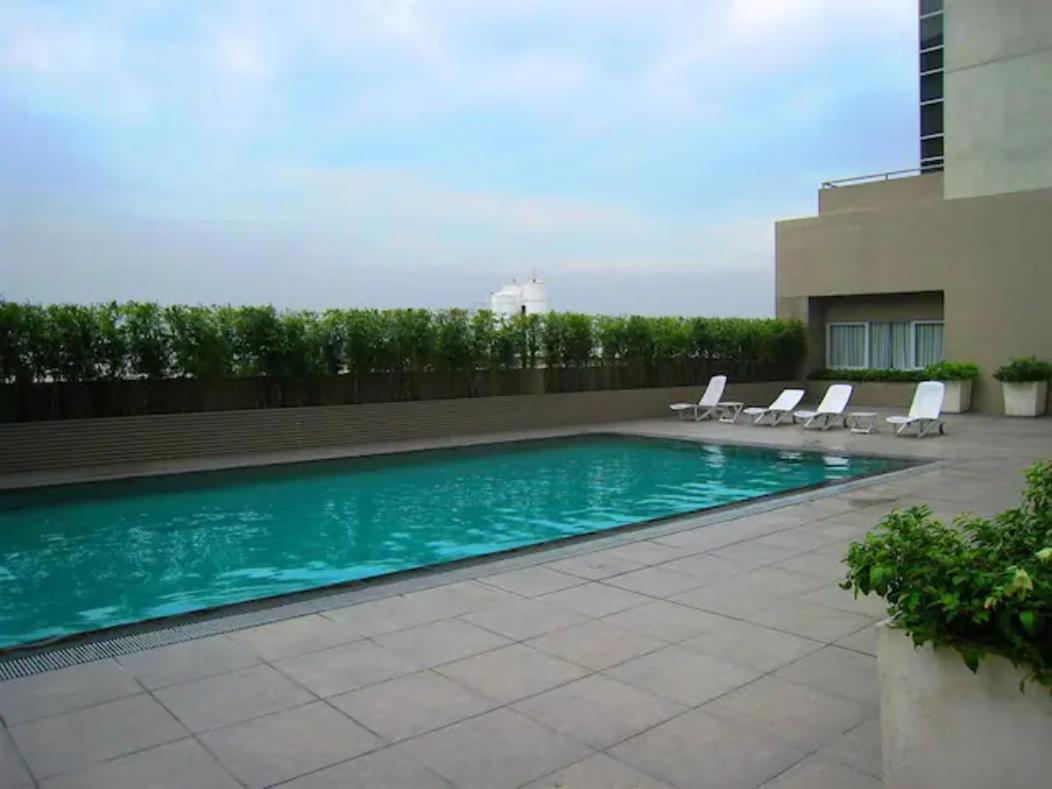 Bgc Private Apartment