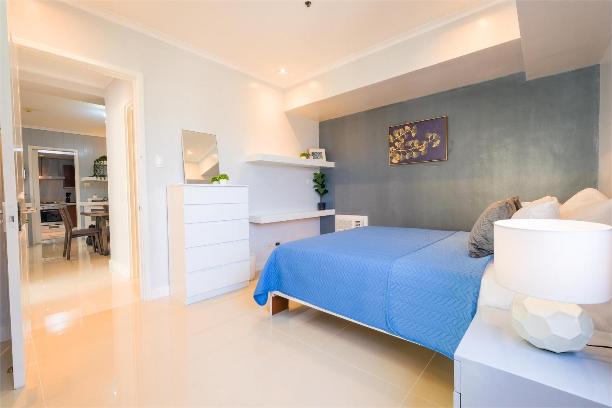 Bgc Private * Manila