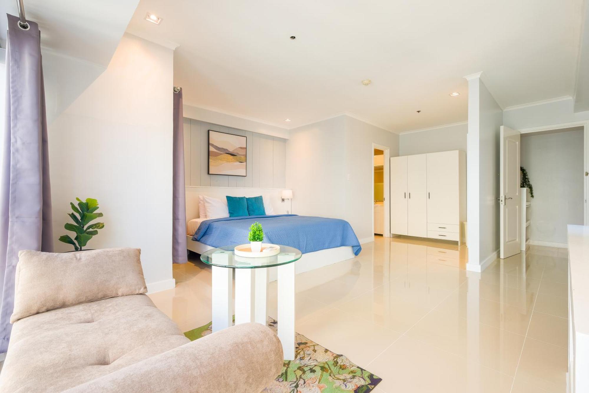Bgc Private Apartment